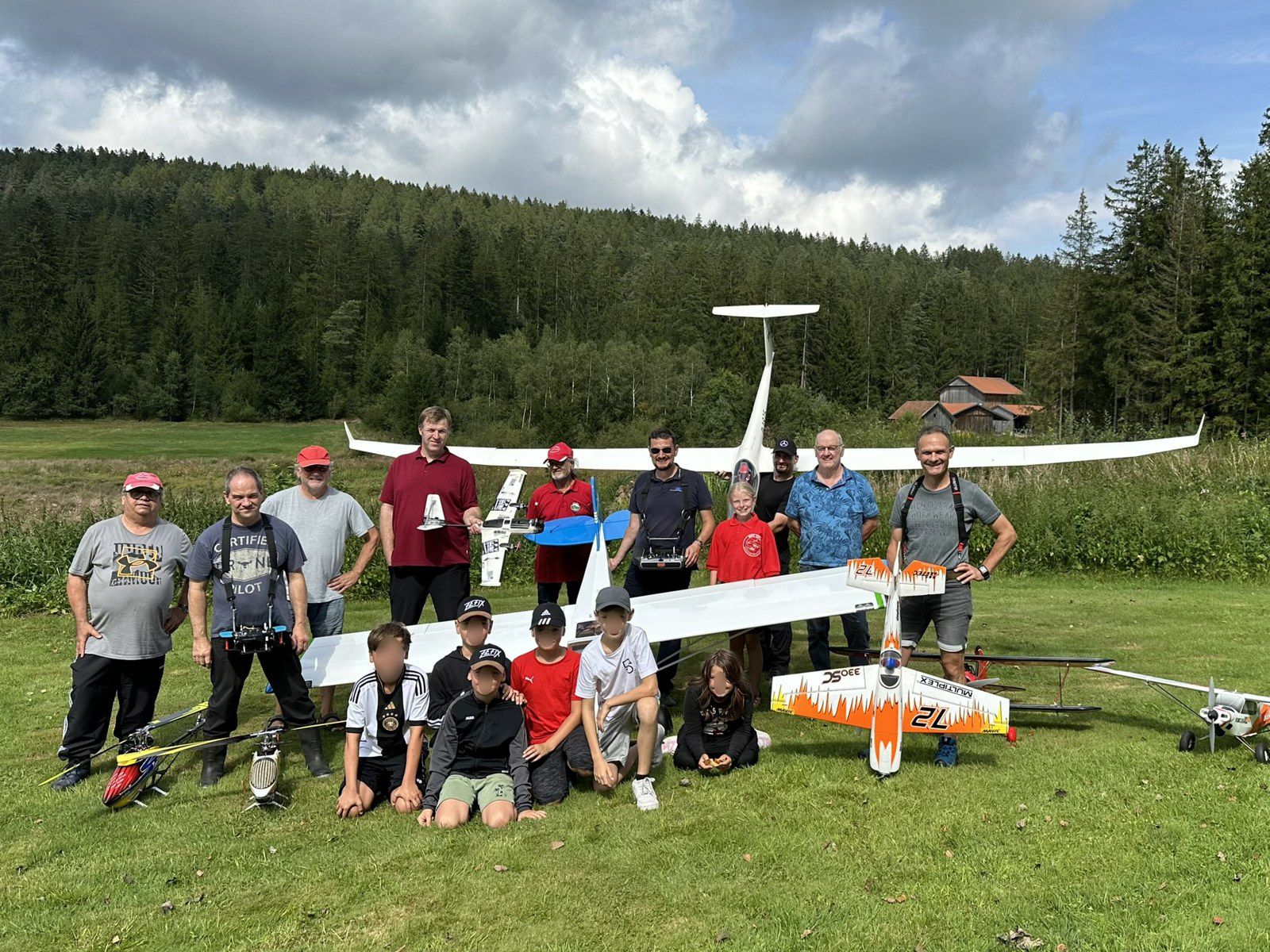 Modellflug am Platz